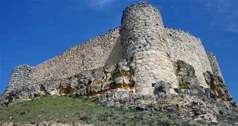 Visita Castillo De Monteagudo De Salinas Tclm