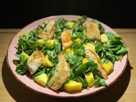 Feldsalat mit Mango und Hähnchen von SessM Chefkoch