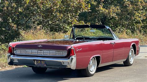 1963 Lincoln Continental Convertible for Sale at Auction - Mecum Auctions