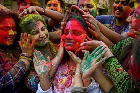 Holi 2023: The Festival of Colors - The Atlantic