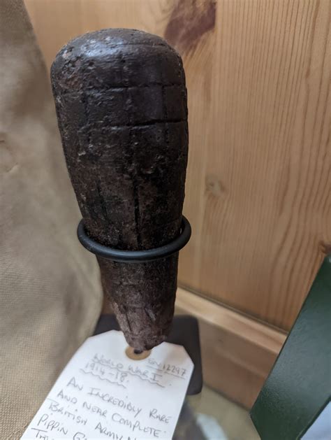 rare ww british army newton pippin grenade  complete
