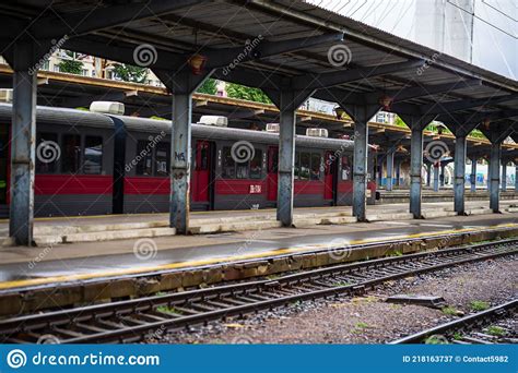 Train Waiting At Train Platform At Bucharest North Railway Station Gara