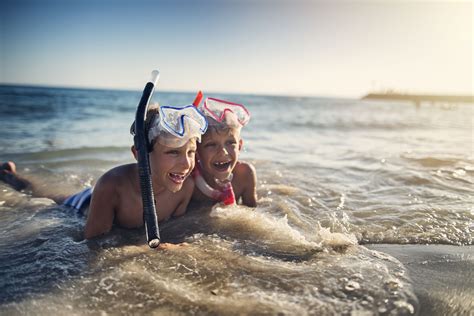 How To Teach Young Kids To Snorkel
