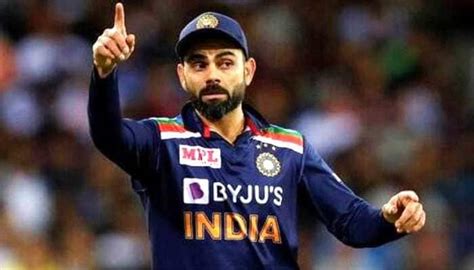 Virat Kohli Quits T Captaincy Social Media Reacts After Indian