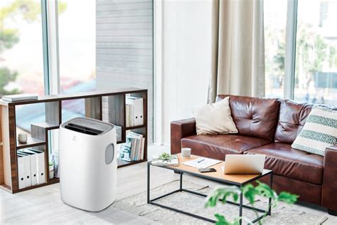 Мобильный кондиционер Electrolux Loft EACM-11 CL/N3 НС-1092613 - купить ...