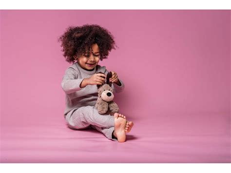 Peluche WARMIES Junior Brown Dog hot water bottle plush Idade Mínima Recomendada 1 ano