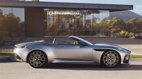 Aston Martin Db Volante Le Cabriolet D J D Voil