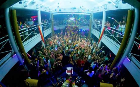 Best Lesbian Clubs In Austin Why These Texas Places Are Special Blog