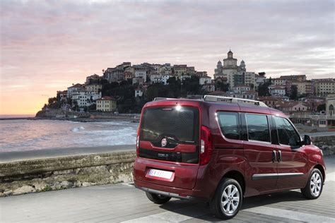 Fiat Doblo Specs Photos