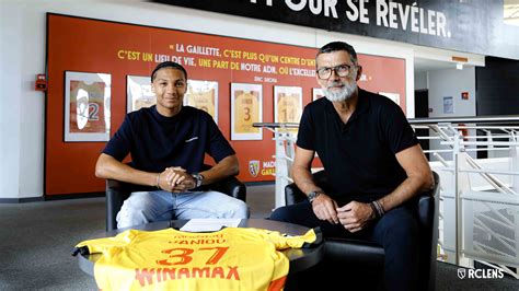 Premier Contrat Professionnel Pour Isma Lo Ganiou Rc Lens