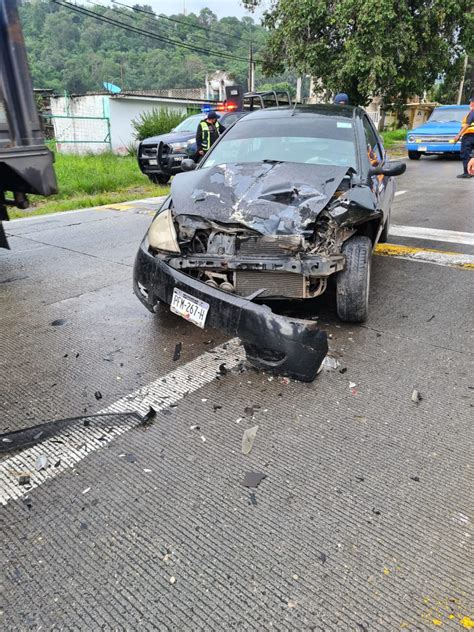 Dos personas resultaron lesionadas en accidente automovilístico en la