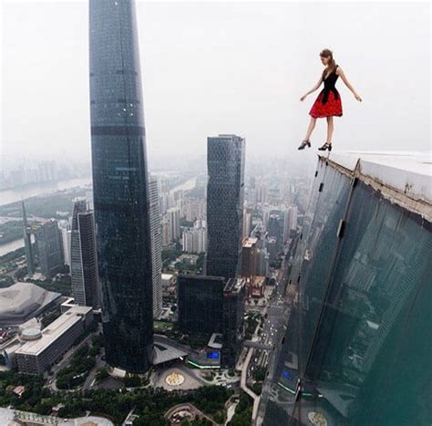 Модель рисковала своей жизнью для фотосессии