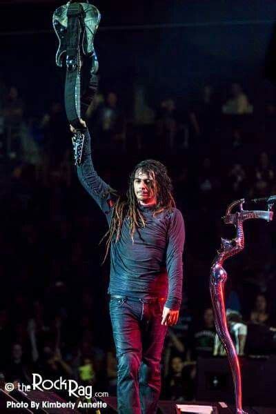 Pin by Guertty on KoЯn Korn White zombie Jonathan davis