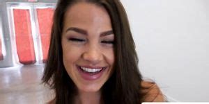 Gorgeous Evelin Stone Fucks A Stranger For Fast Cash Porn Videos