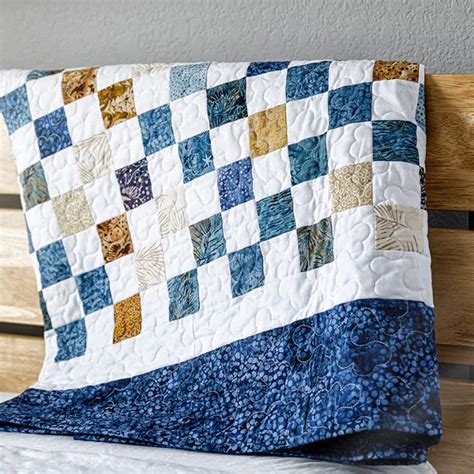 Make A Sew Many Squares Quilt With Jenny Doan Of Missouri Star