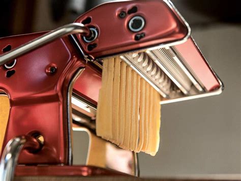 Splurge Or Save On Hand Crank Pasta Makers For Italian Home Cooking