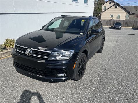 Pre Owned Volkswagen Tiguan Se R Line Black Sport Utility In