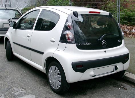 CITROEN C1 - Review and photos