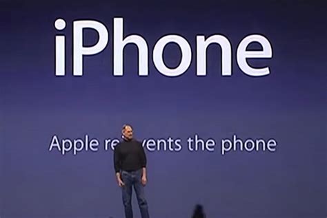 Hoy Es El Cumplea Os Del Iphone Hace A Os Steve Jobs Present El