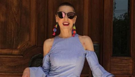 Edith González luce radiante con un sexy bikini