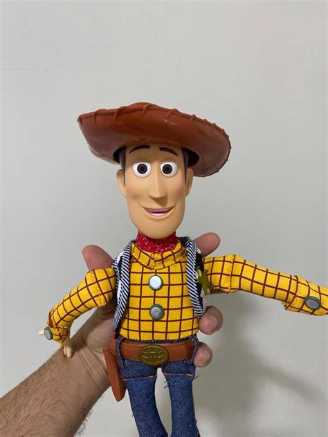 Boneco Woody Toy Story Sem Caixa Tamanho Real Disney Brinquedos