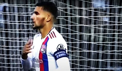 Houssem Aouar Ketahuan Ada Di Italia Kode Bakal Main Di Serie A