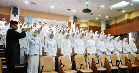 Fakultas Kedokteran Uin Jakarta Menyelenggarakan Sumpah Dokter Ke 49