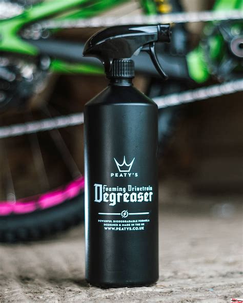 Peaty S Foaming Drivetrain Degreaser 500ML 1000ML Pesuaineet Ja