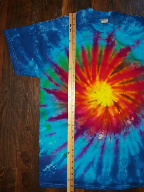 Large Starburst Tie Dye Short Sleeve Shirt Large Tie Dye Tie Etsy