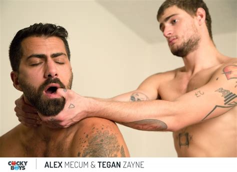 Adam Ramzi Fucks Justin Brody Nude Gay Porn Pics