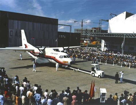 40 años del primer vuelo del CN235 Avion Revue Internacional