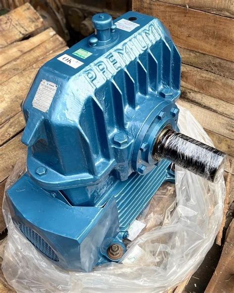 Cast Iron Premium Worm Reduction Gearbox At Rs Piece In New Delhi