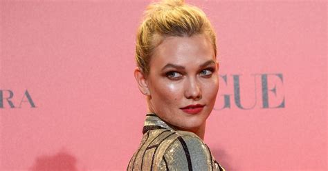 Karlie Kloss Shared Photo Of Engagement Ring