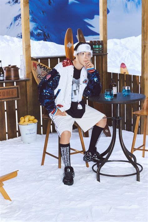 Watch Kai Seulgi Jeno And Karina Impress With Hot Cold Stage Video For SMTOWN Winter