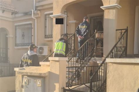 Well Known Irish Crime Gang Stung As Photos Show Gardai And Spanish