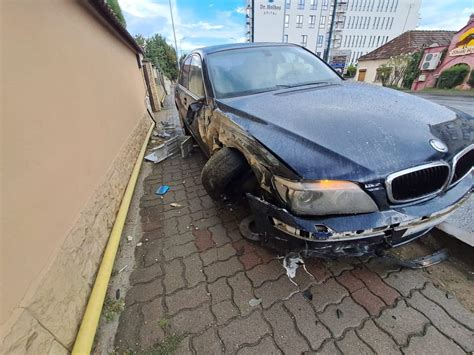 FOTO ȘTIREA TA Accident rutier pe Calea Moților din Alba Iulia O