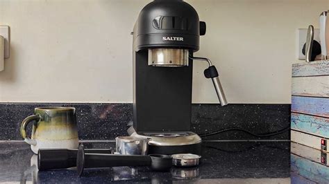 Salter Espirista Coffee Machine Review: Entry Level Excellence - Tech ...