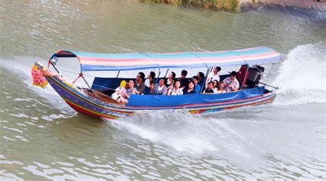 272 Boat Tour Ayutthaya Royalty-Free Images, Stock Photos & Pictures ...