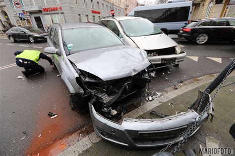 Zderzenie Volkswagena I Opla W Centrum Opola Opowiecie Info