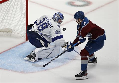 Colorado Avalanche could find success with close shots vs Lightning