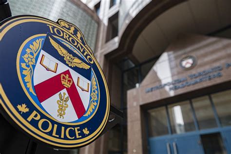 Toronto Police Announce Rewards Of Up To 50k In Two Separate Homicide