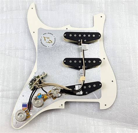 Lindy Fralin Blues Special Prewired Stratocaster Pickguard Reverb