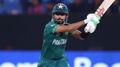 Babar Azam Wins Hearts With His Touching Response To An 8 Year Old Fan