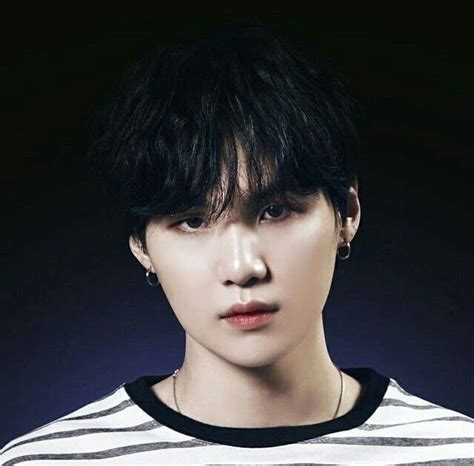 Bts üyesi Suga Kimdir Suga Hakkında Detaylar