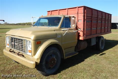 1972 Gmc 5500 Grain Truck In Centerville Ks Item Dh0148 Sold