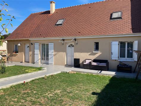 Achat maison 9 pièces 176 m² La Boissière École 395 000