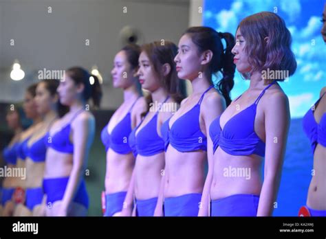 Hot Sexy Shen Yang Bikini Pics