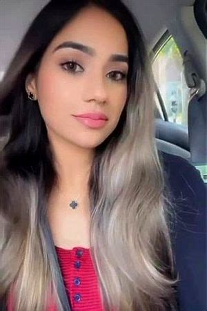 Worshipを視聴 Sexy Amateur Brunette Porn SpankBang