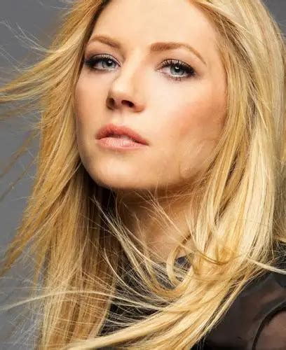 Buy Katheryn Winnick Wall Poster 806387 Online At Best