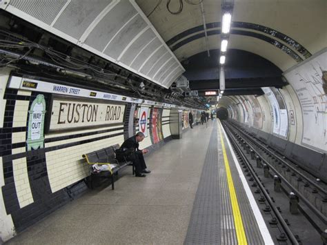 Euston Road Tube Station Platform © Mike Quinn Geograph Britain And